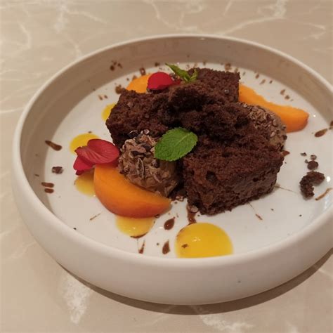 Linfa Milano Eat Different Milano Italy Sacher Scomposta Review