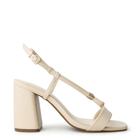 Sandália Nude Manteiga Fivela Ouro Bege