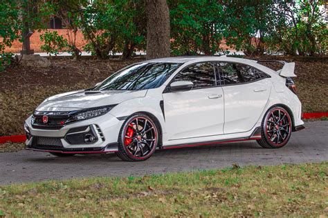 Honda Civic Type R In White Discover The 17 Videos And 80 Images