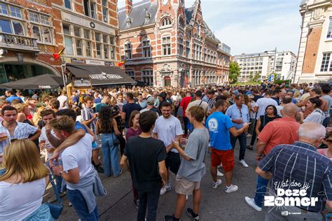 E Jaarmarkt Wordt Een Groot Feest