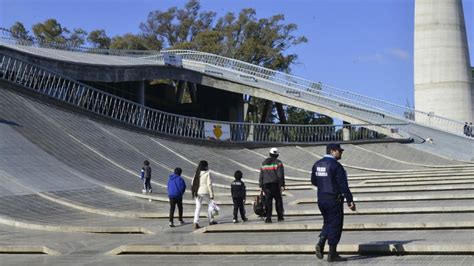 Tragedia En Córdoba Una Nena De 12 Años Se Tiró Por Una Rampa Y Murió