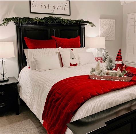 Cute And Cozy Red Modern Farmhouse Christmas Bedroom Decor Artofit