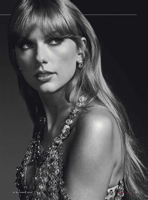 Taylor Swift Vanity Fair Magazine Italy 10122022 Issue • Celebmafia