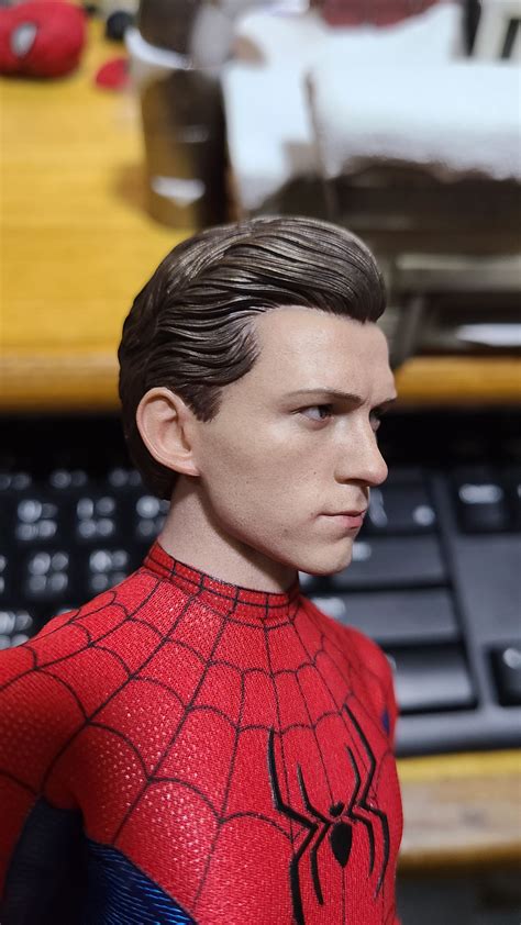 Hot Toys Spider Man No Way Home Th Scale Spider Man Final Suit Page Collector