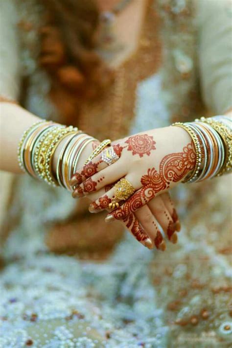 Stylish Girl Mehndi Hands Dp For Facebook Sari Info Bridal Henna Beautiful Henna Designs