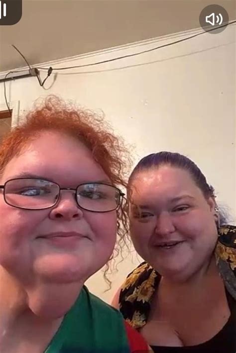 1000 Lb Sisters Tammy Slaton Struggles To Smile For The Camera As She