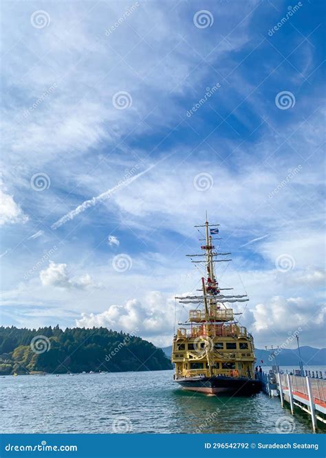 Hakone Sightseeing Cruise Hakone Pirate Ship Sails On The Ashinoko