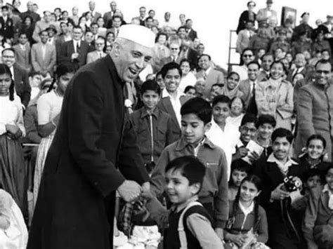 Jawaharlal Nehru Death Anniversary भारत के पहले प्रधानमंत्री पंडित