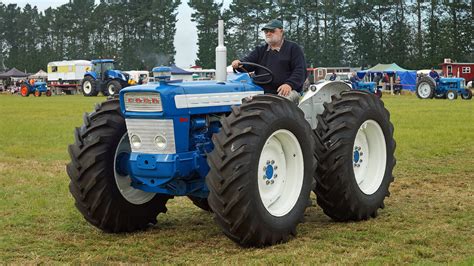 Ford County 654 Tractor Mid Canterbury Vintage Machinery Flickr