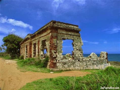 Puerto Rico Isla Bella Ruinas Base Ramey Aguadilla