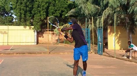 Sport Jo L Meda Le Roi Du Tennis Burkinab Lefaso Net