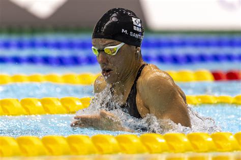 Nadadora Carol Santiago Busca Sua Medalha Em Miss Es No Parapan De