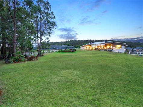 53 Huntington Drive Maudsland Qld 4210 Property Details