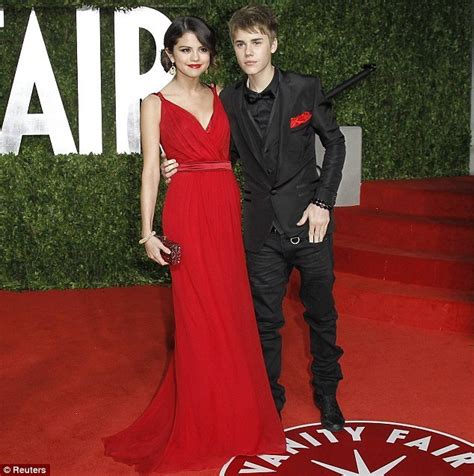 Disney Stars Selena Gomez And Justin Bieber Juntos En La Vanity Fair