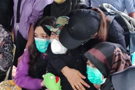 Foto Ibu 4 Anak Korban Pembunuhan Ayah Kandung Di Jagakarsa Sudah