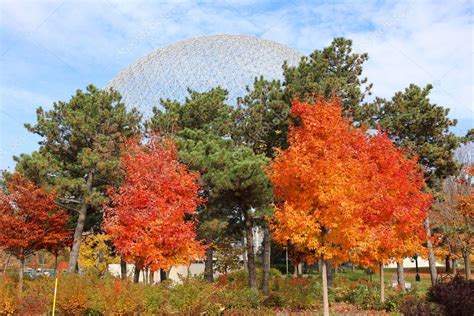 MONTREAL CANADÁ 10 19 2022 La biosfera es un museo en Montreal