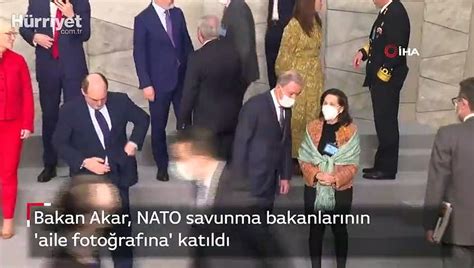 Bakan Akar NATO savunma bakanlarının aile fotoğrafına katıldı