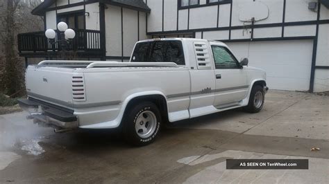 1993 Chevrolet C1500 Silverado Extended Cab Pickup 2 Door 5 7l