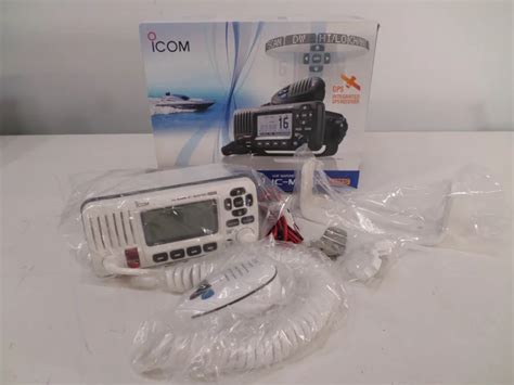 Icom Ic M424g Marine Vhf Radio With Built In Gps New In Box Max