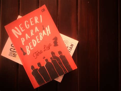 [Buku] Negeri Para Bedebah karya – Tere Liye – - Dewa Putu AM