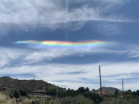 A rainbow without the rain or the bow : r/atoptics