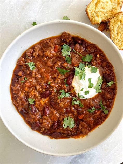 Game Day Sweet and Spicy Slow Cooker Chili Recipe | Our Aesthetic Abode