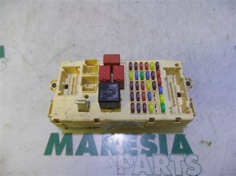 Boîte à fusibles Citroen Jumper 2 2 HDi 100 Euro 4 1609548780