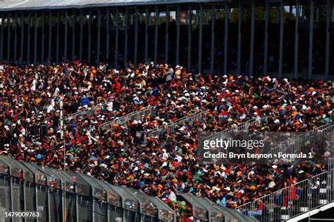 8235 Melbourne Grand Prix Circuit And Fans Stock Photos High Res