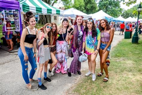 Hippie Fest Celebrates Love Peace And Veggie Culture The Oakland Press