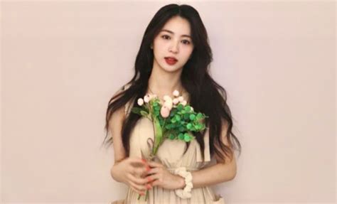 Jiwon Cherry Bullet Biodata Profil Fakta Umur Agama Pacar