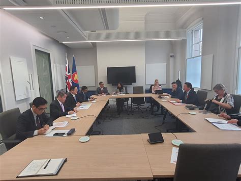 Secretary General Of Asean Meets With Uk Minister Of State For