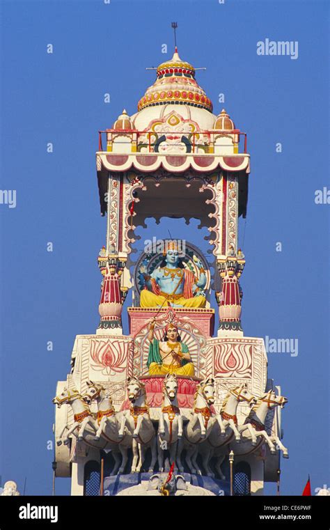 Mahabharat Hi Res Stock Photography And Images Alamy