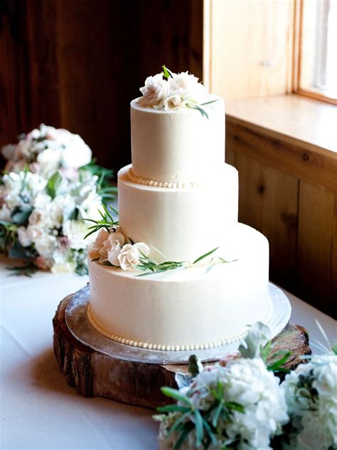 Buttercream Wedding Cake Tips Decorating Ideas