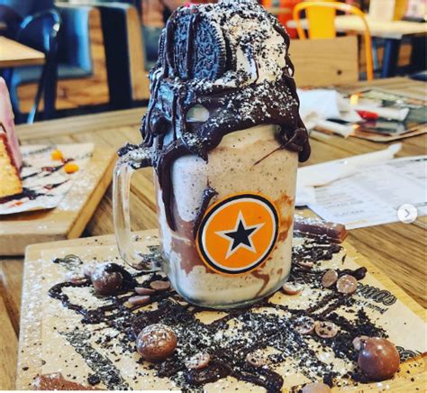 RocoMamas in Ballito: Exceptional Burgers along the North Coast - Home ...