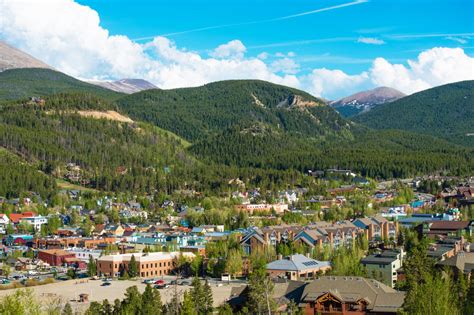 5 Colorado Mountain Towns to Visit for an Outdoor Escape