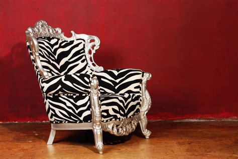 Zebra Living Room Decorating Ideas That Ll Never Go Out Of Style