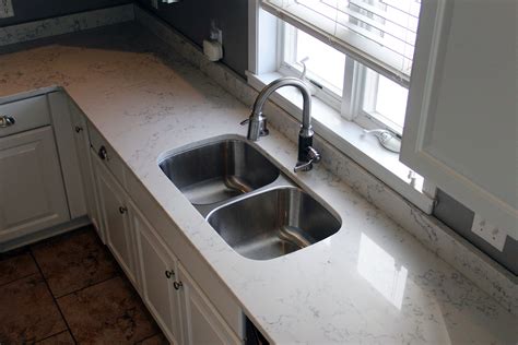 Carrara White Quartz By Aggranite A Sink By Midwest Aggranite