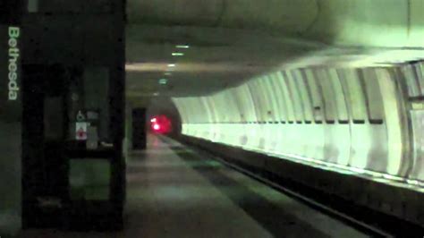 Wmata Red Line Train Leaving Bethesda Youtube