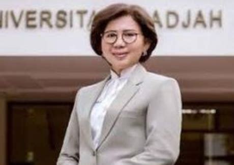 Ini Sosok Ova Emilia Rektor Ugm Terpilih Begini Jejak