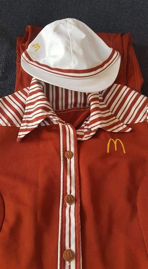 Vintage Mcdonald S See 5 Decades Of The Famous Fast Food Chain S Retro