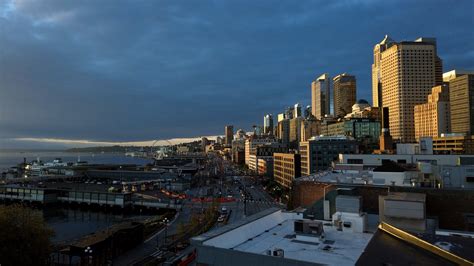 Cloudy sunset over waterfront : r/Seattle