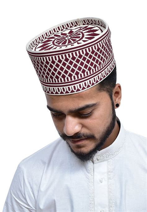 Stylish and Durable Muslim Prayer Caps for Everyday Use at Rs 249 ...