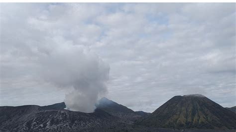 Gunung Bromo Masih Level Waspada Dan Aktivitas Vulkanik Meningkat