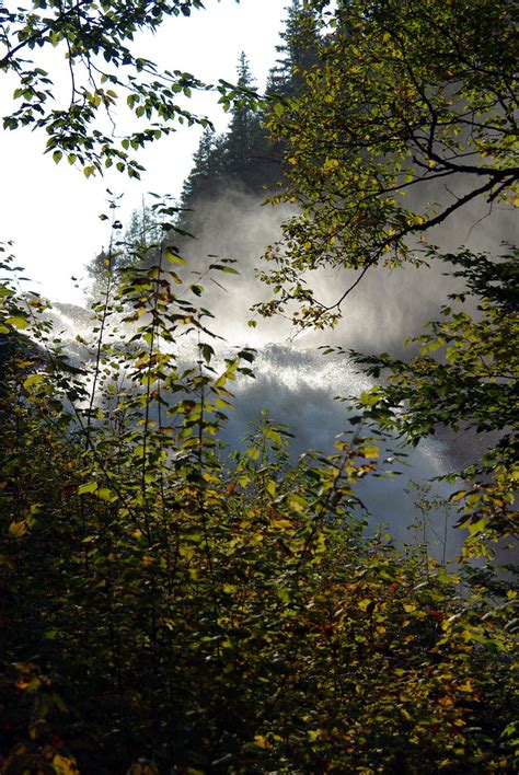 1159 Val Jalbert Haut Chute Ouiatchouan Nadine SAMMARCELLI Flickr