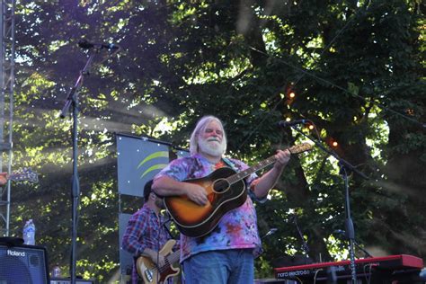 Yonder Mountain String Band Leftover Salmon And Railroad Earth Kick