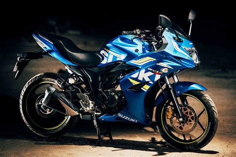 Crazzywraps Custom Full Body Suzuki Gixxer Sf Set No Full Body Wrap