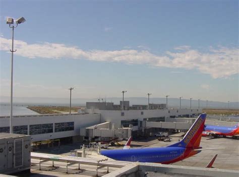 YEI Engineers | Oakland International Airport – Terminal 2 Renovation