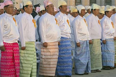 Myanmar Traditional Dress National Costume Myanmar River Cruises