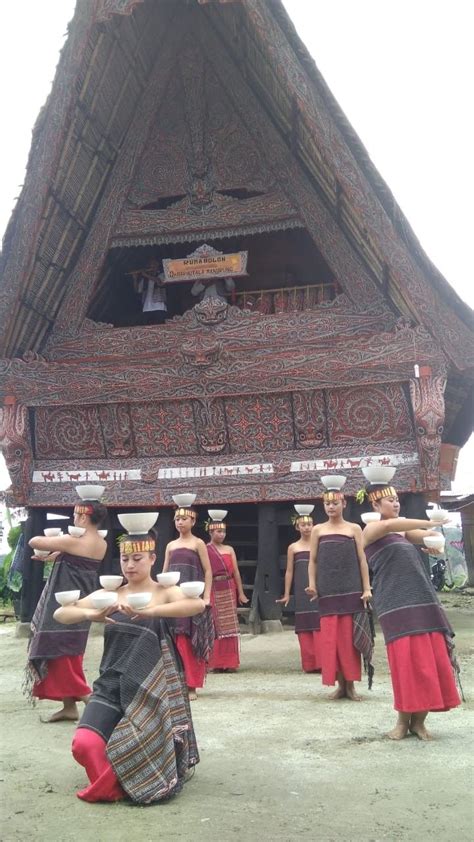 Rumah Bolon Keunikan Asal Fungsi Bagian Gambar Danau Toba