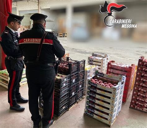 Barcellona P G Blitz Dei Carabinieri Al Mercato Ortofrutticolo Di